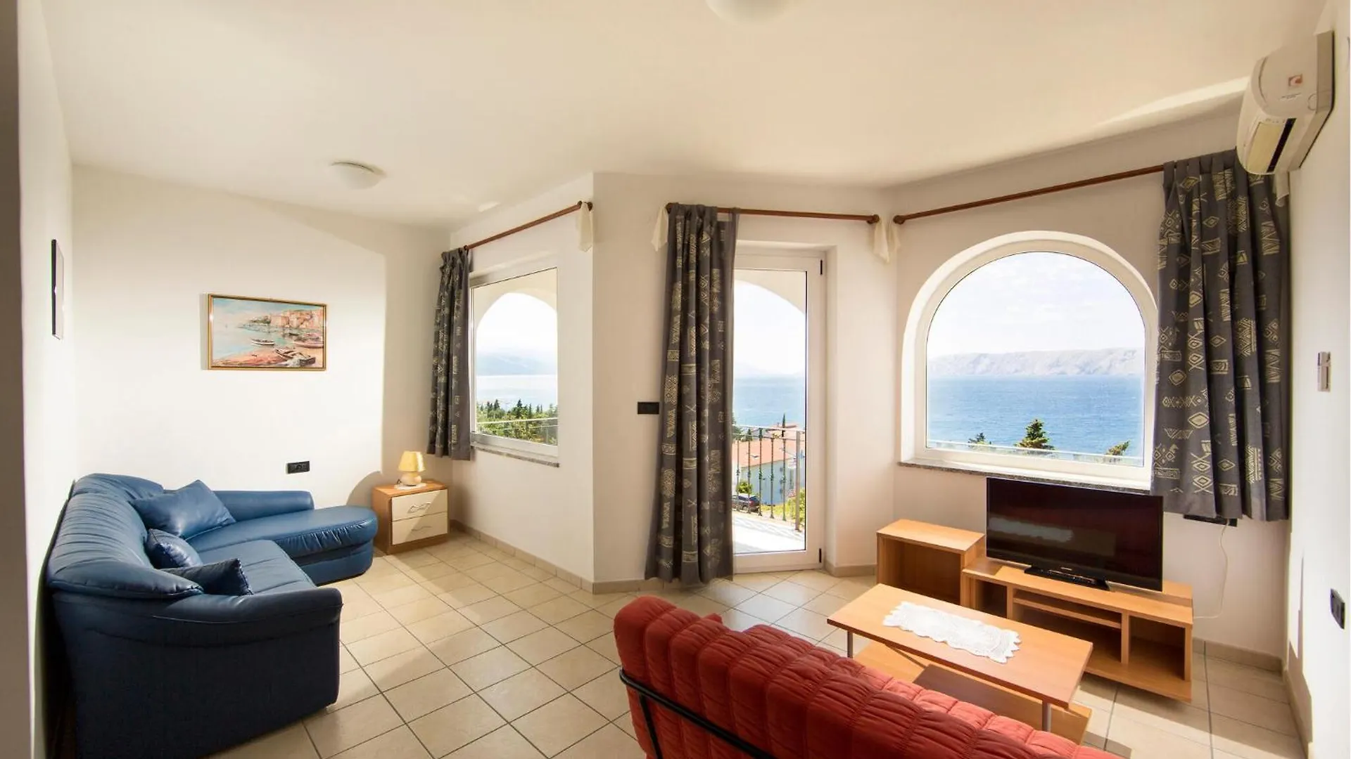 Beautiful Apartment In Novi Vinodolski