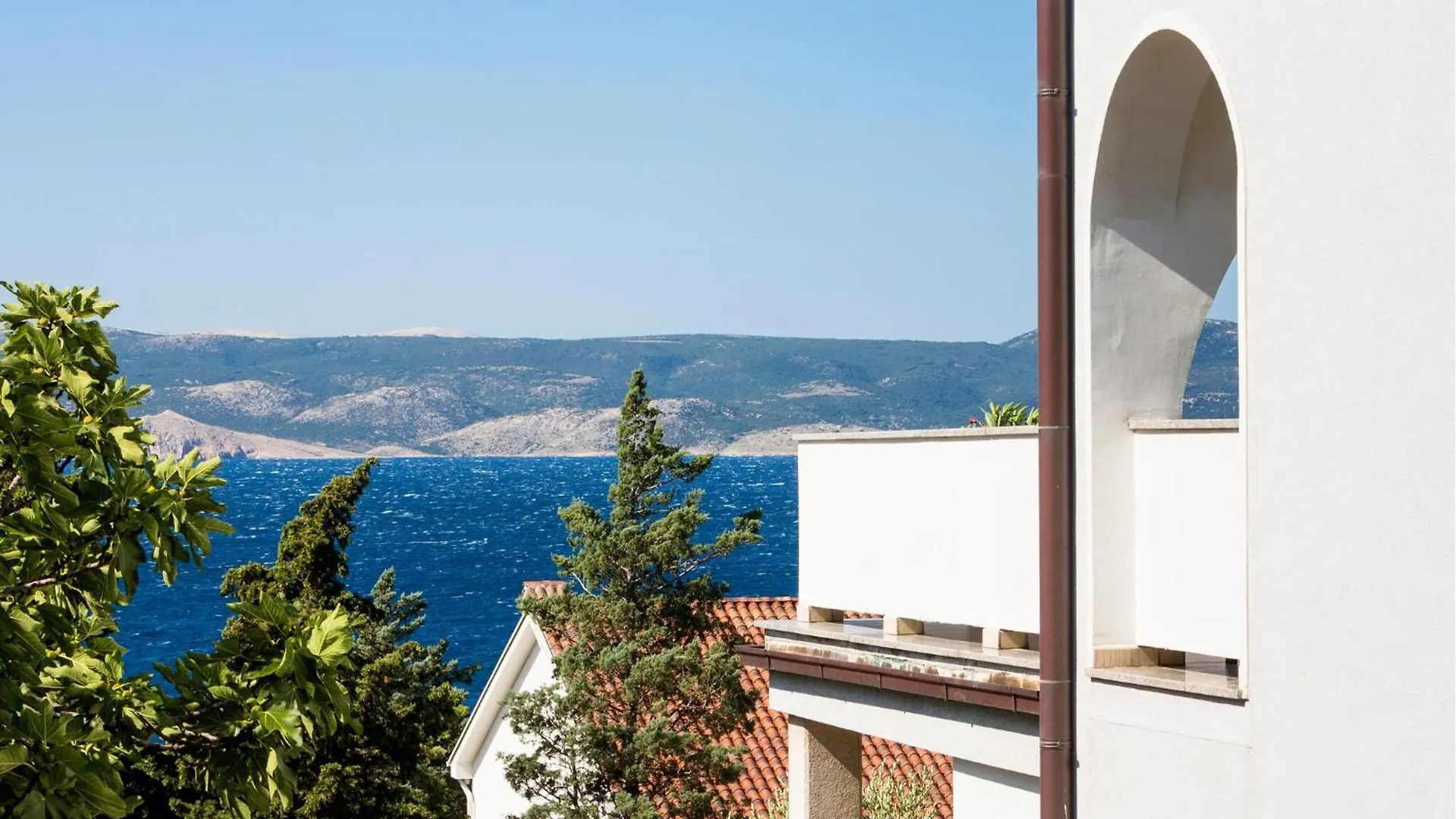 Beautiful Apartment In Novi Vinodolski