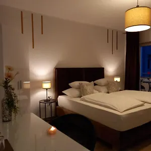 4* Affittacamere Garfild 1